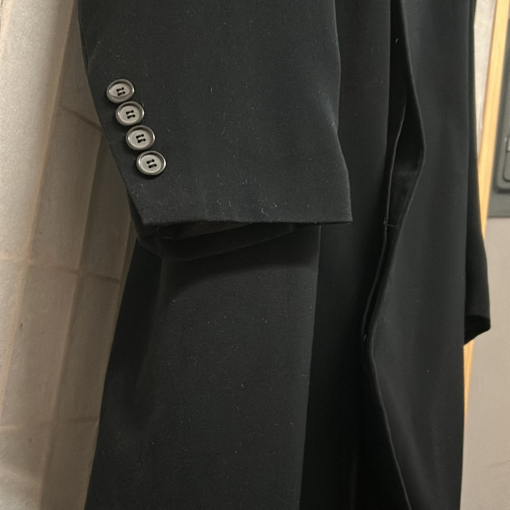 FALCONE MEN OVER COAT
Classic Black Button-Up Coat - Picture 3 of 10